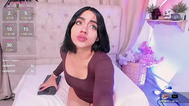 Snapshot of KasiaNoir_ chatting on 10.22.25 KasiaNoir online show from 10.22.25