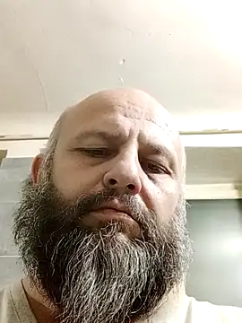 Snapshot of AlexandruCsaba chatting on 11.17.25 AlexandruCsaba online show from 11.17.25