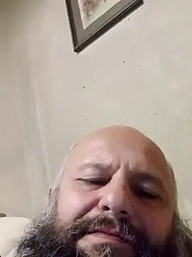Snapshot of AlexandruCsaba chatting on 11.20.25 AlexandruCsaba online show from 11.20.25