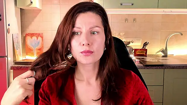 Snapshot of April_o_Nill chatting on 10.11.25 April o Nill online show from 10.11.25