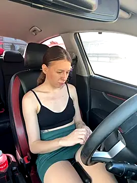 Snapshot of Marii_Ann chatting on 09.25.25 Marii Ann online show from 09.25.25