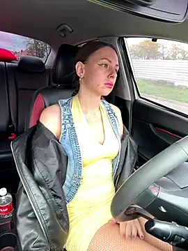 Snapshot of Marii_Ann chatting on 10.12.25 Marii Ann online show from 10.12.25