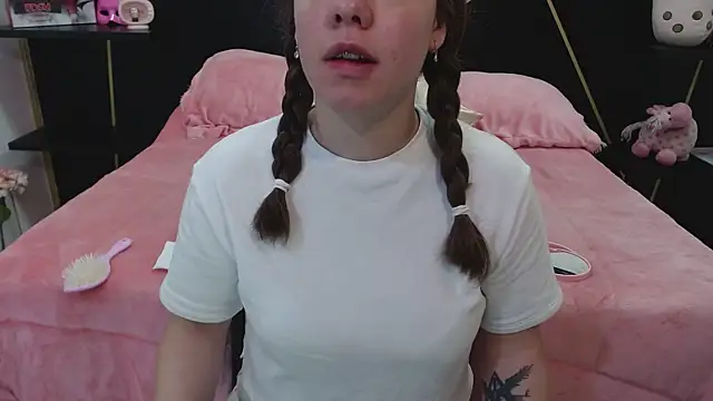 DanniAbbey online show from 03.10.25