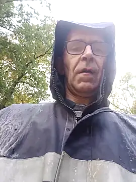 Snapshot of Yggdrasill__ chatting on 10.05.25 Yggdrasill online show from 10.05.25