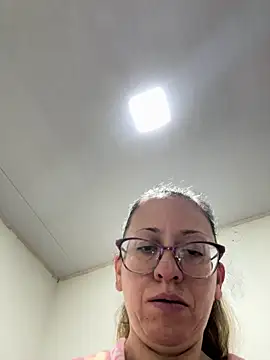 Snapshot of miss_hanna07 chatting on 09.27.25 miss hanna07 online show from 09.27.25