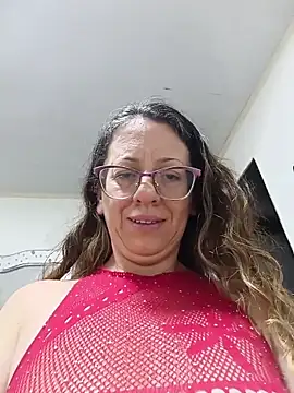 Snapshot of miss_hanna07 chatting on 10.29.25 miss hanna07 online show from 10.29.25