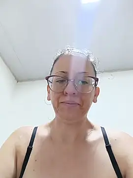 Snapshot of miss_hanna07 chatting on 11.08.25 miss hanna07 online show from 11.08.25