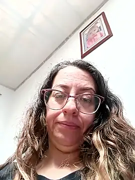 Snapshot of miss_hanna07 chatting on 04.30.26 miss hanna07 online show from 04.30.26