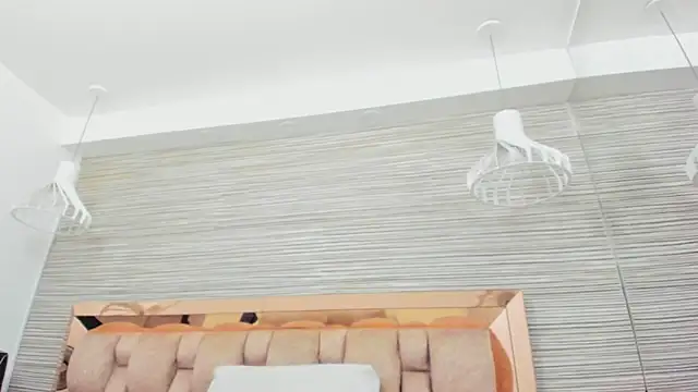 Snapshot of maddy_cartter chatting on 10.15.25 maddy cartter online show from 10.15.25