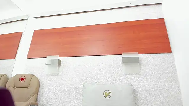 Snapshot of maddy_cartter chatting on 11.05.25 maddy cartter online show from 11.05.25