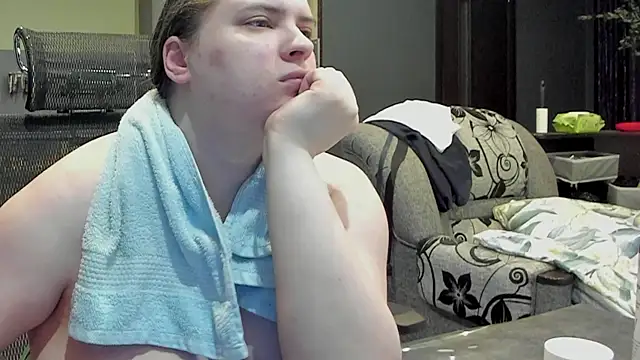 Snapshot of 1lindsey1 chatting on 02.13.25 1lindsey1 online show from 02.13.25