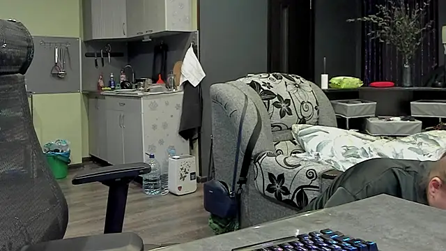 Snapshot of 1lindsey1 chatting on 02.26.25 1lindsey1 online show from 02.26.25