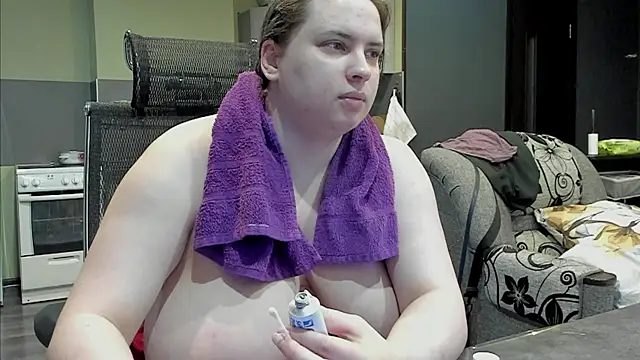 Snapshot of 1lindsey1 chatting on 03.04.25 1lindsey1 online show from 03.04.25