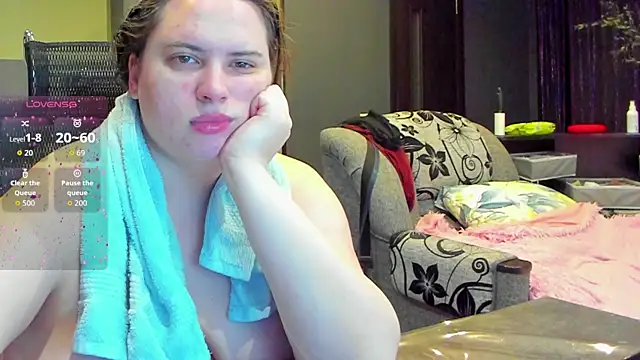 Snapshot of 1lindsey1 chatting on 09.11.25 1lindsey1 online show from 09.11.25