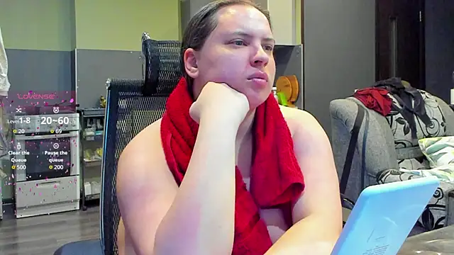 Snapshot of 1lindsey1 chatting on 10.18.25 1lindsey1 online show from 10.18.25