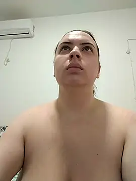 Snapshot of 1lindsey1 chatting on 02.18.26 1lindsey1 online show from 02.18.26