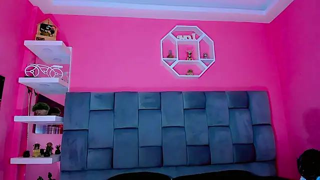 Saamanthaa11 online show from 04.01.26