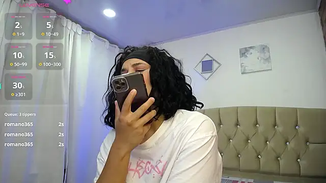 zoe alanaa online show from 03.10.25