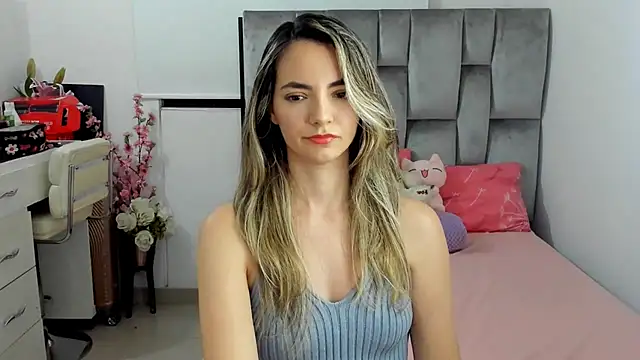 baby-miah online show from 10.10.25