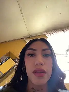 Effy Bonny online show from 02.08.25