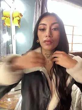 Effy Bonny online show from 02.27.25