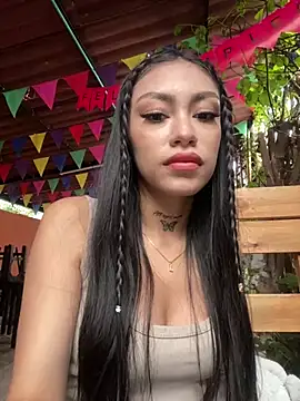 Effy Bonny online show from 03.02.25