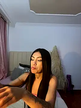 Effy Bonny online show from 10.01.25