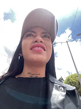 Effy Bonny online show from 10.02.25