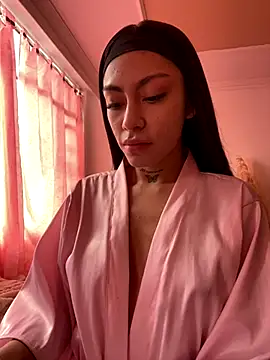 Effy Bonny online show from 10.03.25