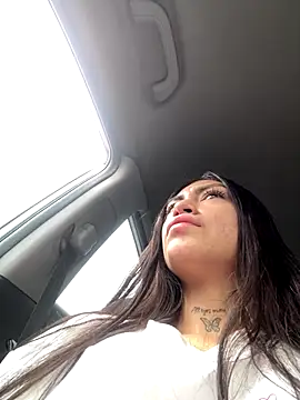 Effy Bonny online show from 10.16.25