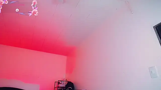 Kendall hornyy online show from 11.14.25