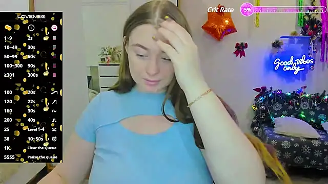 Snapshot of Demure_Smile chatting on 12.09.24 Demure Smile online show from 12.09.24