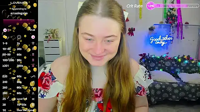 Snapshot of Demure_Smile chatting on 12.11.24 Demure Smile online show from 12.11.24