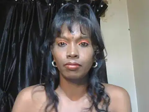 Fuckable Nasty MILF online show from 01.13.25