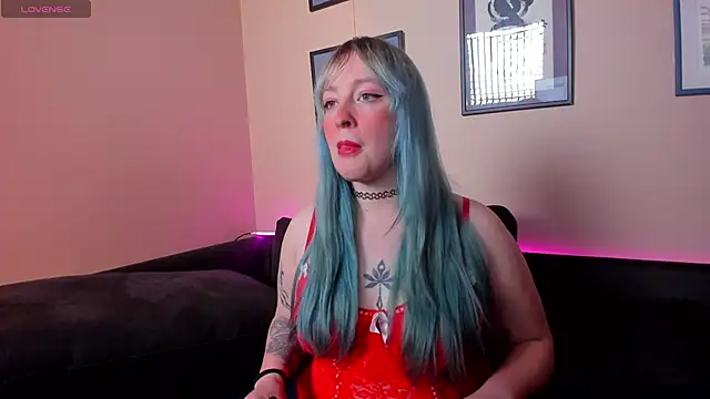 Snapshot of Nicole__Aniston_ chatting on 04.08.26 Nicole Aniston online show from 04.08.26
