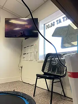 Snapshot of ThicBunz chatting on 03.02.25 ThicBunz online show from 03.02.25