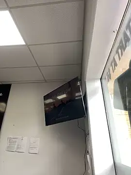 Snapshot of ThicBunz chatting on 03.04.25 ThicBunz online show from 03.04.25