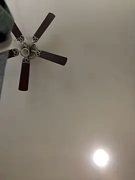 Snapshot of ThicBunz chatting on 03.09.25 ThicBunz online show from 03.09.25