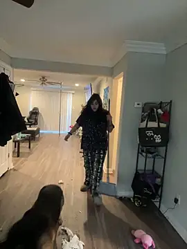 Snapshot of ThicBunz chatting on 03.21.25 ThicBunz online show from 03.21.25