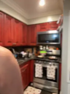 Snapshot of ThicBunz chatting on 10.25.25 ThicBunz online show from 10.25.25