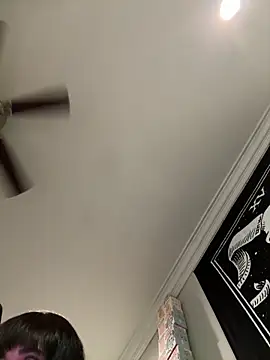 ThicBunz online show from 12.16.25