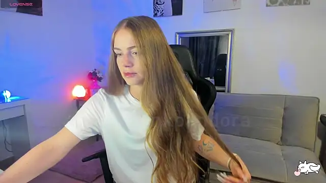 Piinkpandora online show from 10.10.25