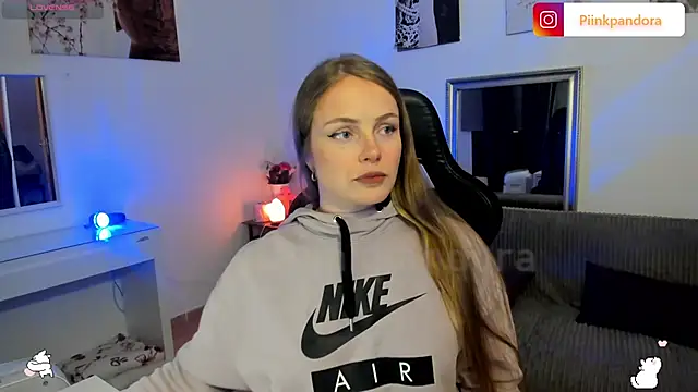 Piinkpandora online show from 03.07.26