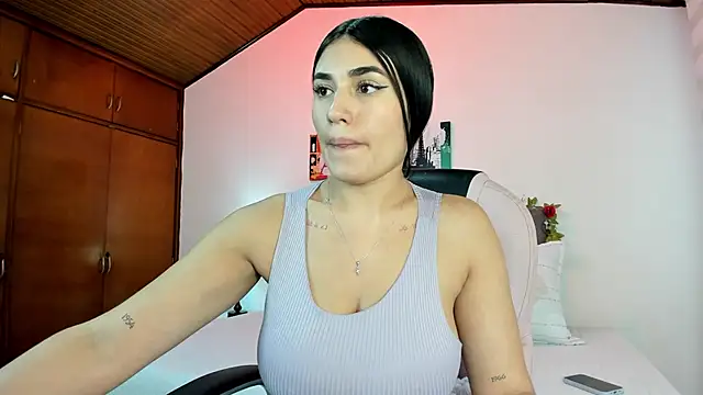 Alheli 16 online show from 09.10.25