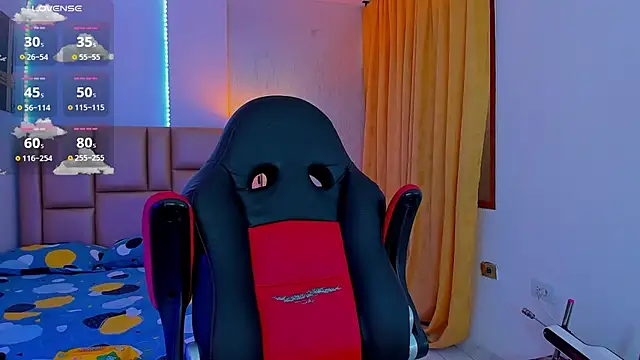 Snapshot of Nathan_Bluee chatting on 03.13.25 Nathan Bluee online show from 03.13.25