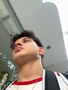 Snapshot of Nathan_Bluee chatting on 09.17.25 Nathan Bluee online show from 09.17.25