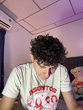 Snapshot of Nathan_Bluee chatting on 10.29.25 Nathan Bluee online show from 10.29.25