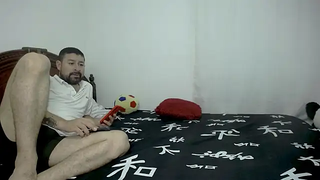 ambar jacksonn online show from 11.29.25