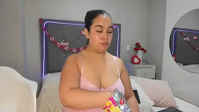 emma lye online show from 04.05.26