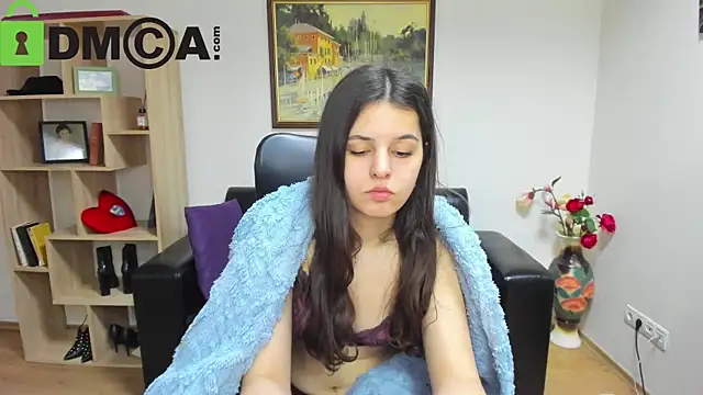Molly Owens online show from 03.18.25